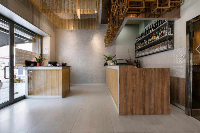 LOCALE COMMERCIALE A REDDITO