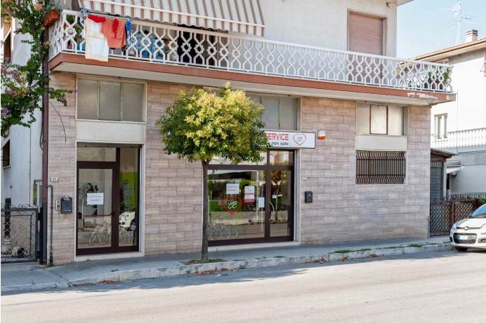 Attività Commerciale in Vendita a San Benedetto Del Tronto 19 