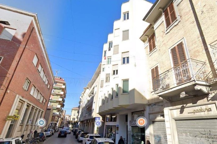 Appartamento in Vendita a San Benedetto Del Tronto 4 