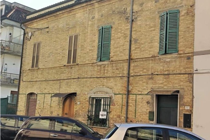 Terratetto - Terracielo in Vendita a San Benedetto  Del Tronto 33 