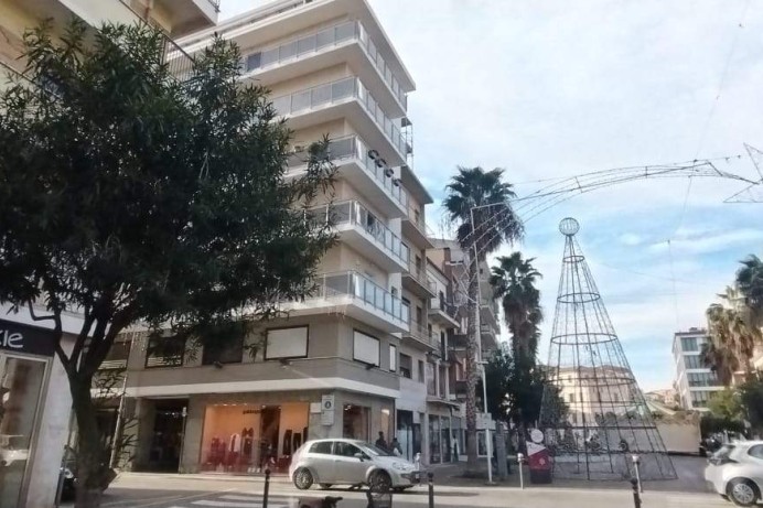 Appartamento in Vendita a San Benedetto  Del Tronto 4 