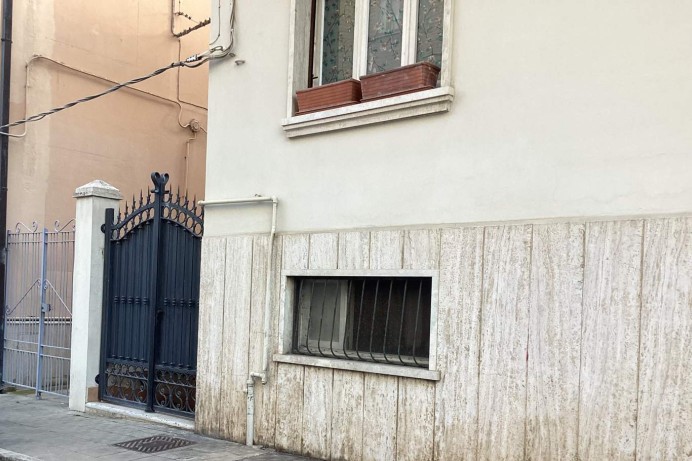 Appartamento in Vendita a San Benedetto Del Tronto 13 