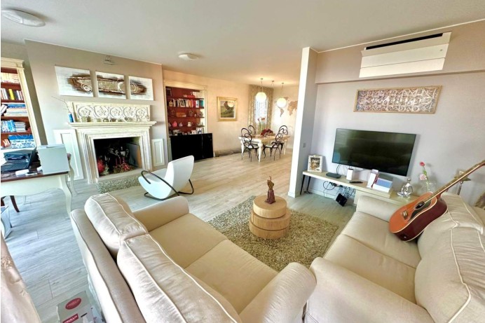 Villa in Vendita a Colonnella 2 