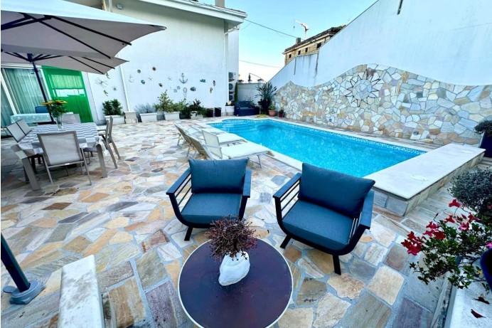 Villa in Vendita a Colonnella 12 