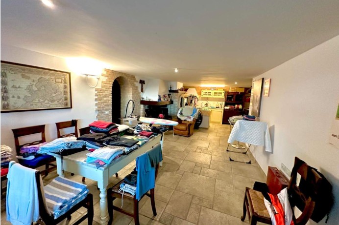 Villa in Vendita a Colonnella 35 