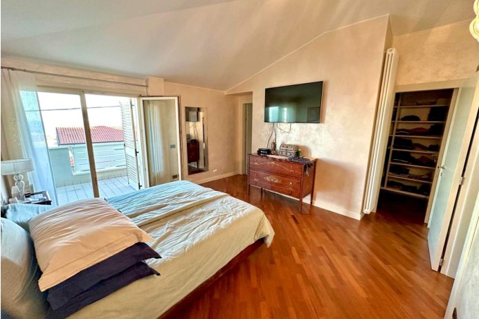 Villa in Vendita a Colonnella 22 