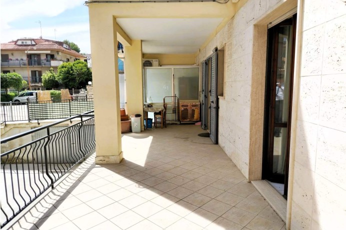 Appartamento in Vendita a San Benedetto Del Tronto 8 