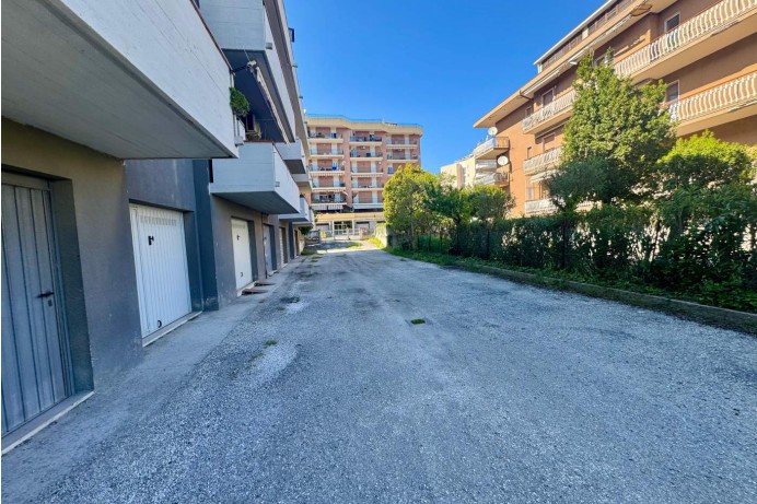 Appartamento in Vendita a San Benedetto Del Tronto 26 