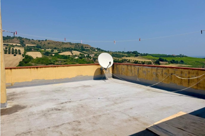 Casa Indipendente in Vendita a San Benedetto Del Tronto 10 