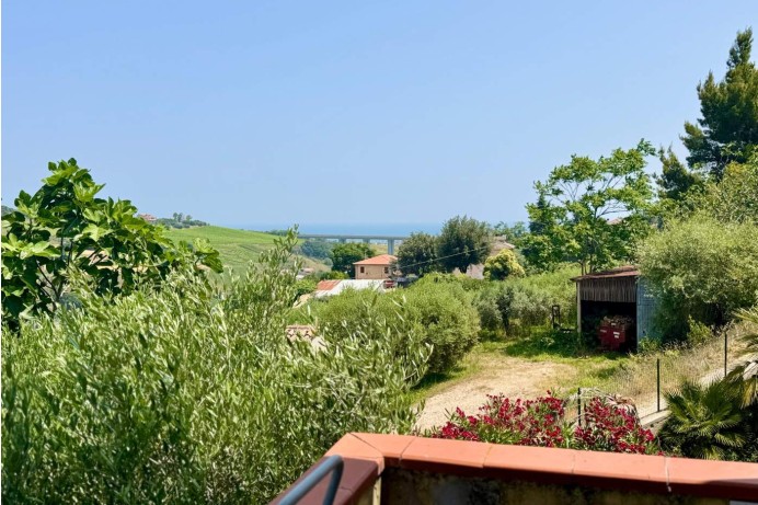 Casa Indipendente in Vendita a San Benedetto Del Tronto 33 