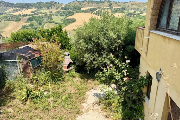 Casa Indipendente in Vendita a San Benedetto Del Tronto 34 