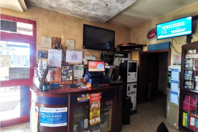 Attività Commerciale in Vendita a Sant'omero 7 