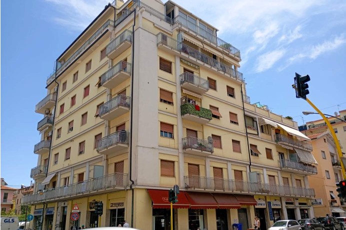 Appartamento in Vendita a San Benedetto Del Tronto 26 