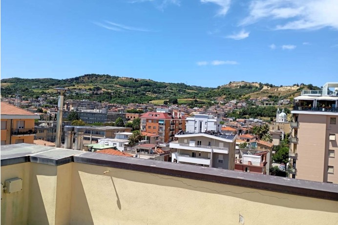 Appartamento in Vendita a San Benedetto Del Tronto 24 