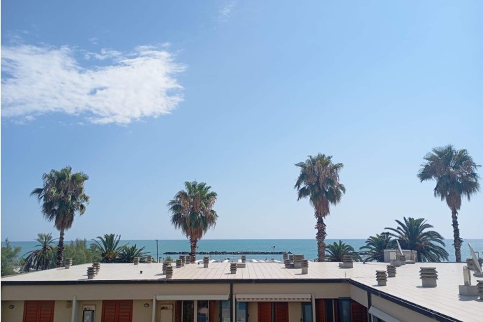 Appartamento in Vendita a San Benedetto Del Tronto 12 