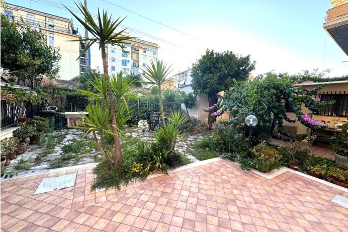 Appartamento in Vendita a San Benedetto Del Tronto 17 