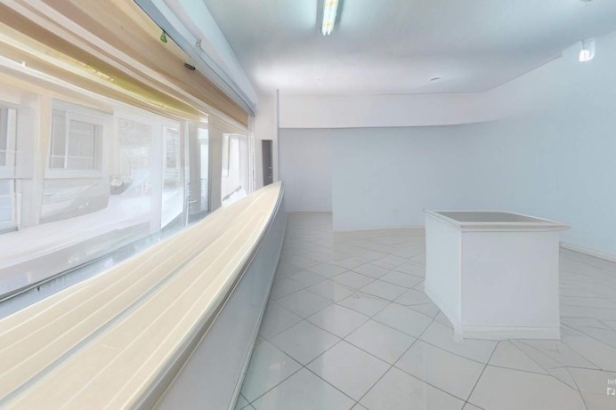 Locale Commerciale in Vendita a San Benedetto Del Tronto 7 