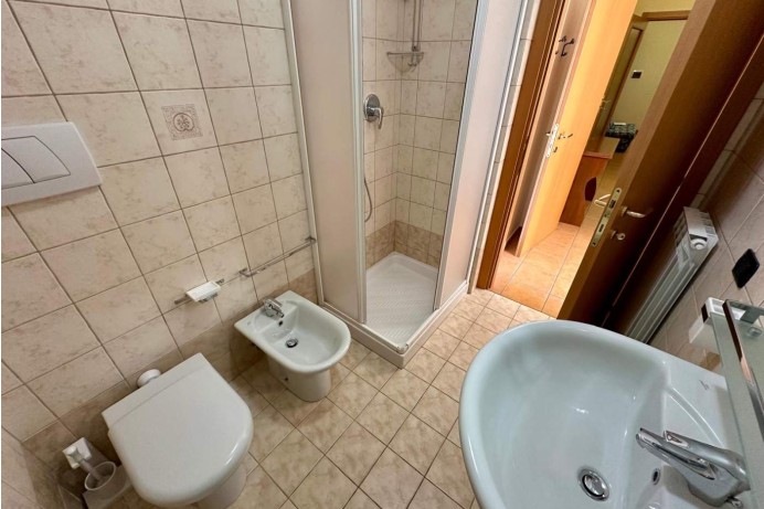 Appartamento in Vendita a San Benedetto Del Tronto 12 