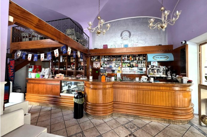 Locale Commerciale in Vendita a San Benedetto Del Tronto 0 