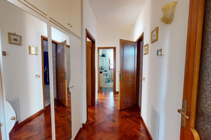 Appartamento in Vendita a San Benedetto Del Tronto 15 