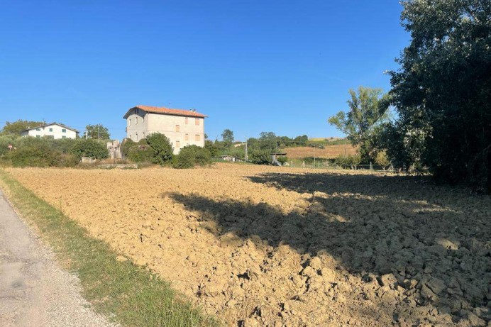 Casa Indipendente in Vendita a Ancarano 5 