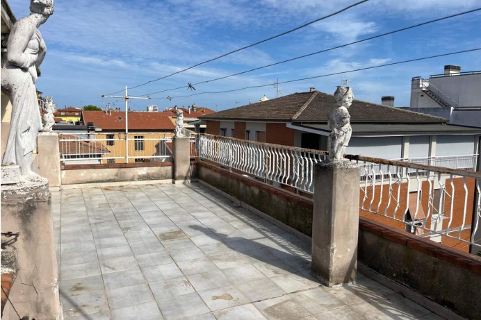 Casa Indipendente in Vendita a San Benedetto Del Tronto 16 