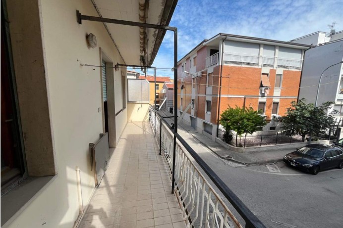 Casa Indipendente in Vendita a San Benedetto Del Tronto 7 