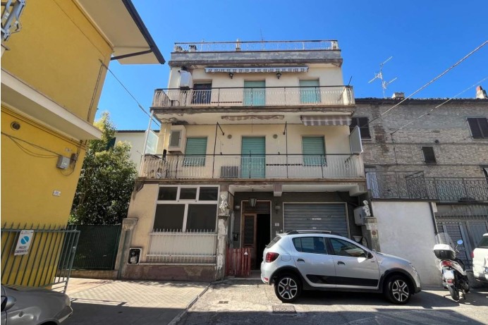 Casa Indipendente in Vendita a San Benedetto Del Tronto 0 