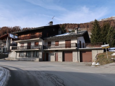 Alloggio trilocale p. Terreno 