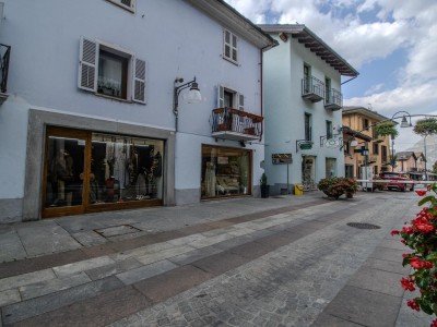 Trilocale ristrutturato nel ce...