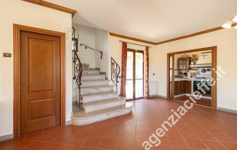 Villa bi-trifamiliare in vendita a Cervaiolo (Montignoso) - Foto 5