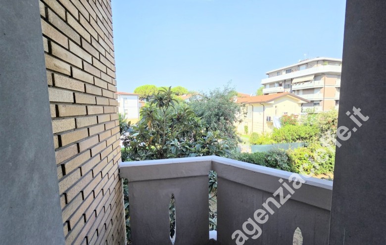 Appartamento in vendita a Marina Di Massa (Massa) - Foto 5