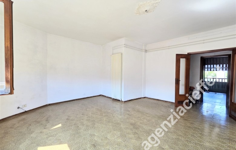 Appartamento in vendita a Marina Di Massa (Massa) - Foto 6