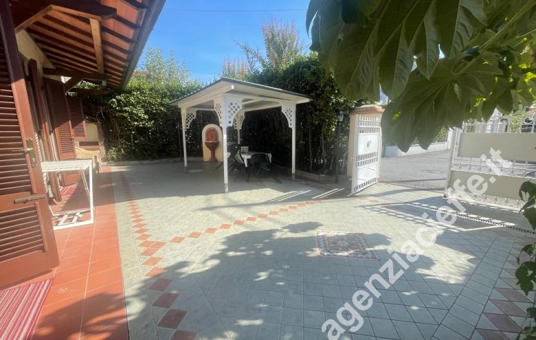 Casa semi indipendente in vendita a Forte Dei Marmi - Foto 3