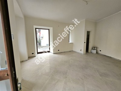 Massa - Centro Storico: Fondo ...