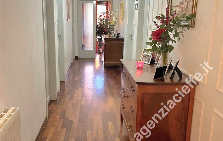 Appartamento indipendente in vendita a Marina Di Massa (Massa) - Foto 32