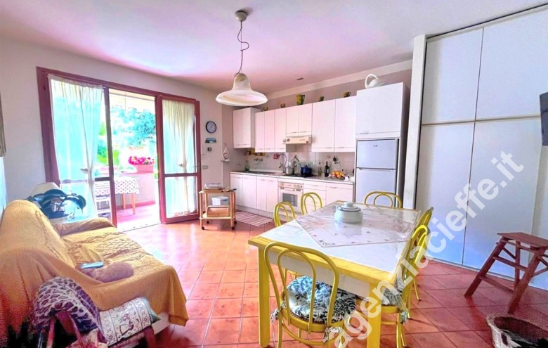 Appartamento indipendente in vendita a Marina Di Massa (Massa) - Foto 3