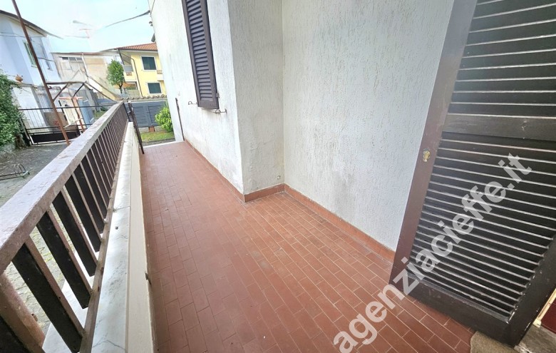 Appartamento indipendente in vendita a Marina Di Massa (Massa) - Foto 19