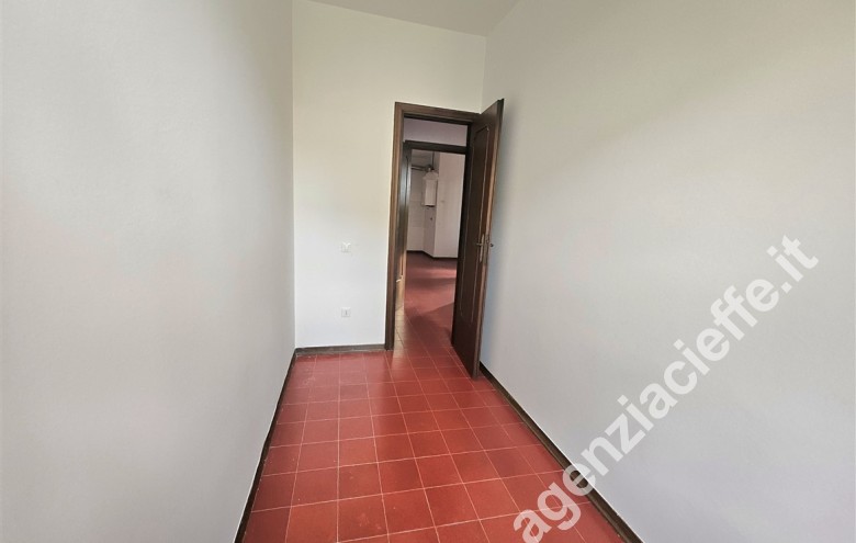Appartamento indipendente in vendita a Marina Di Massa (Massa) - Foto 10
