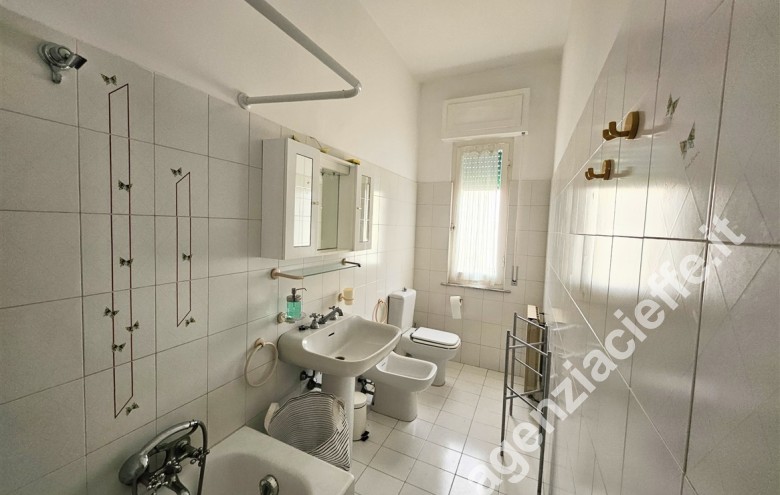 Appartamento in vendita a Marina Di Massa (Massa) - Foto 30