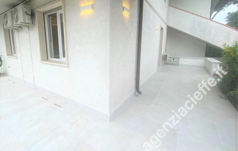 Appartamento in vendita a Marina Di Massa (Massa) - Foto 11