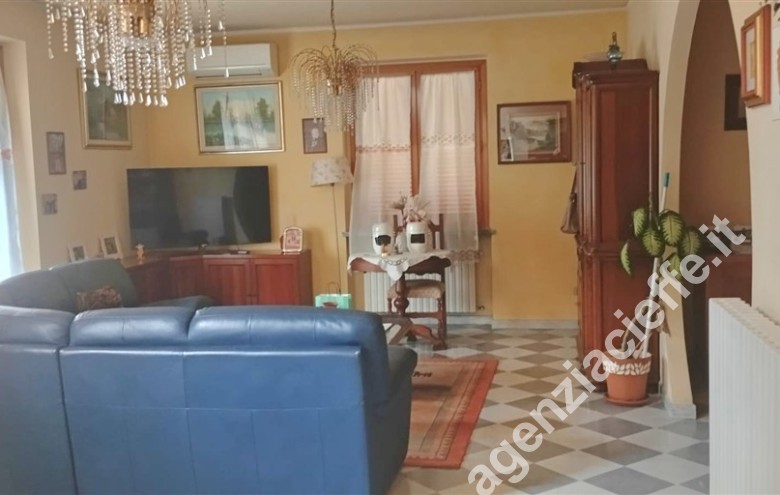 Casa bi-trifamiliare in vendita a Massa - Foto 3