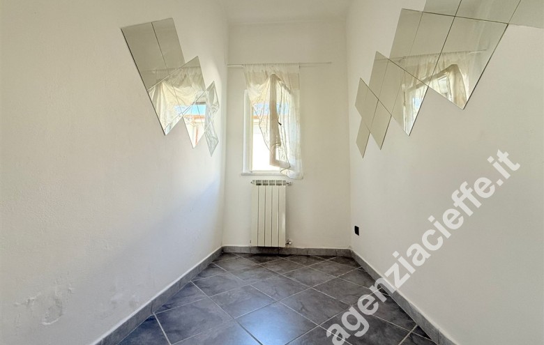 Casa bi-trifamiliare in vendita a Marina Di Massa (Massa) - Foto 10