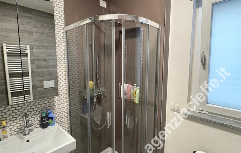 Appartamento indipendente in vendita a Cinquale (Montignoso) - Foto 11