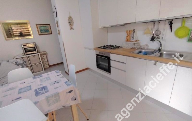 Appartamento in vendita a Marina Di Massa (Massa) - Foto 4