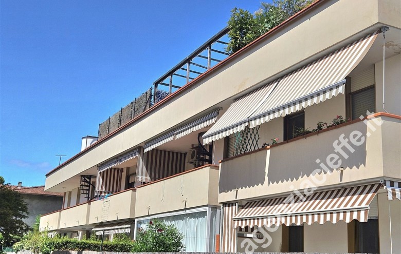 Appartamento in vendita a Marina Di Massa (Massa) - Foto 2