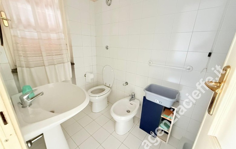 Casa bi-trifamiliare in vendita a Marina Di Massa (Massa) - Foto 11
