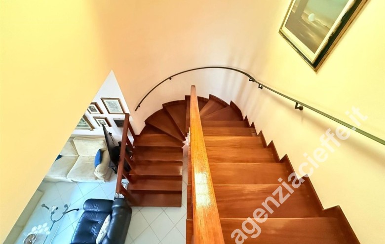 Casa bi-trifamiliare in vendita a Marina Di Massa (Massa) - Foto 12
