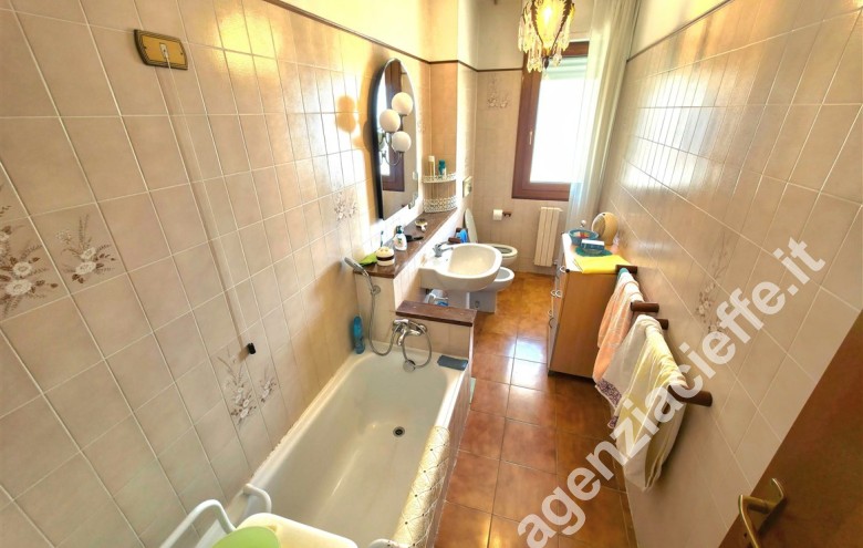 Appartamento in vendita a Massa - Foto 8