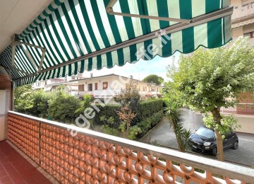 Marina di massa appartamento c